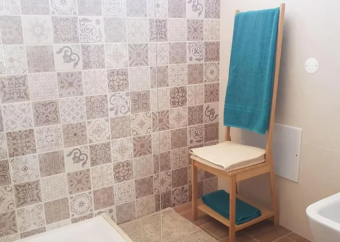 Cute 公寓 塔维拉